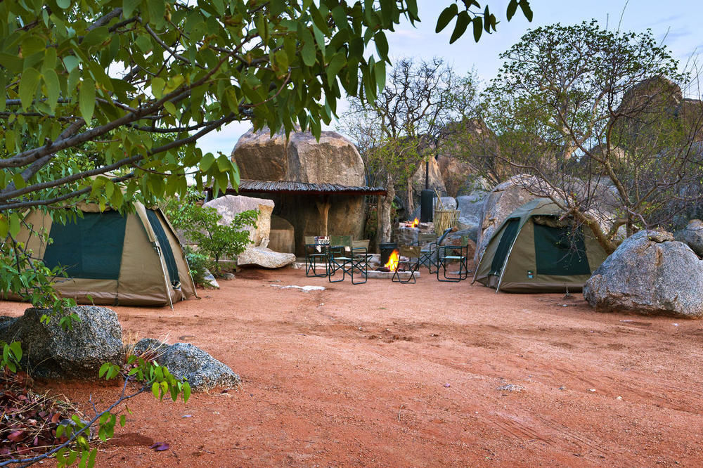 מלון Palmwag Hoada Camp Site מראה חיצוני תמונה
